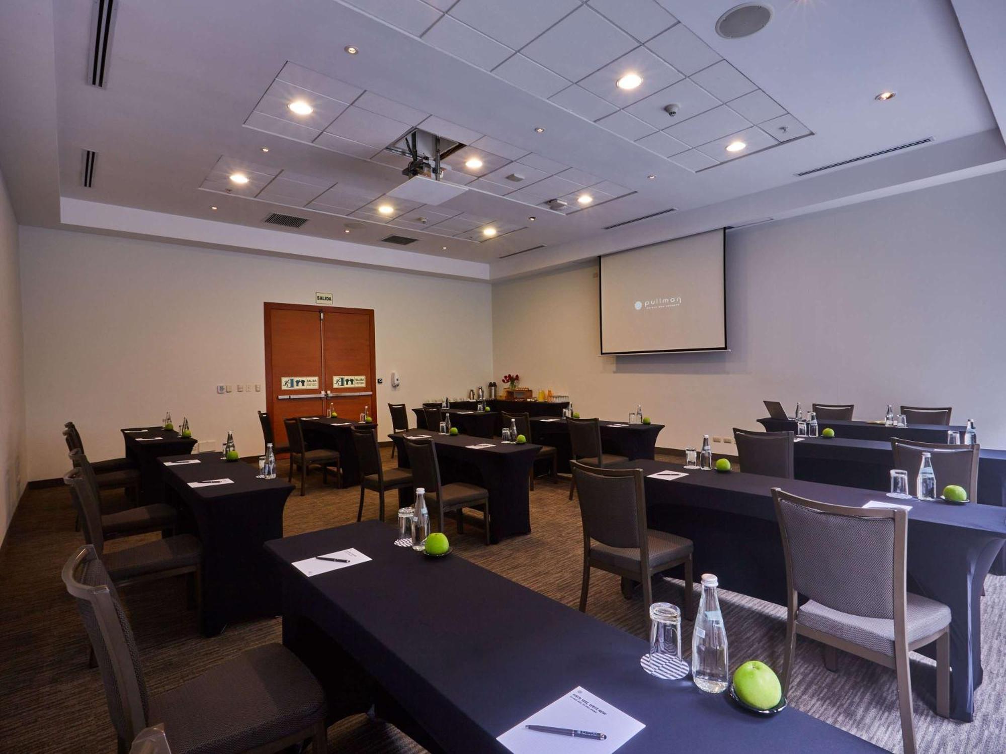 Pullman Lima San Isidro Hotel ภายนอก รูปภาพ